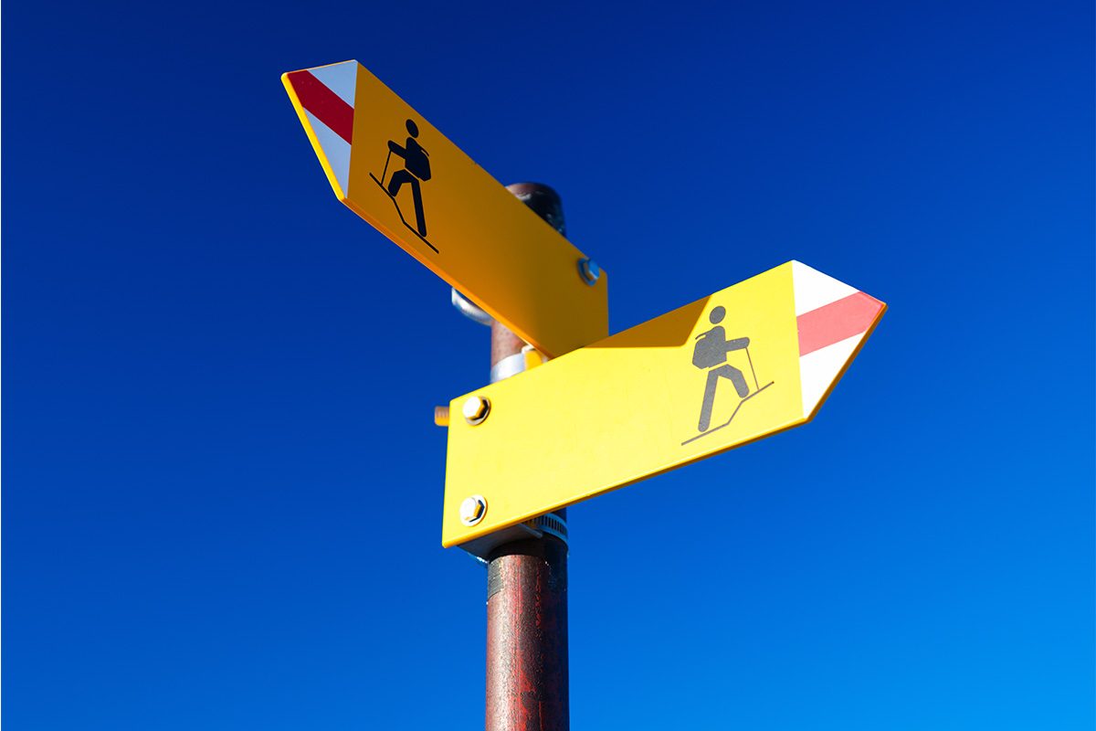 Навигационные системы и указатели Навигационные системы и указатели